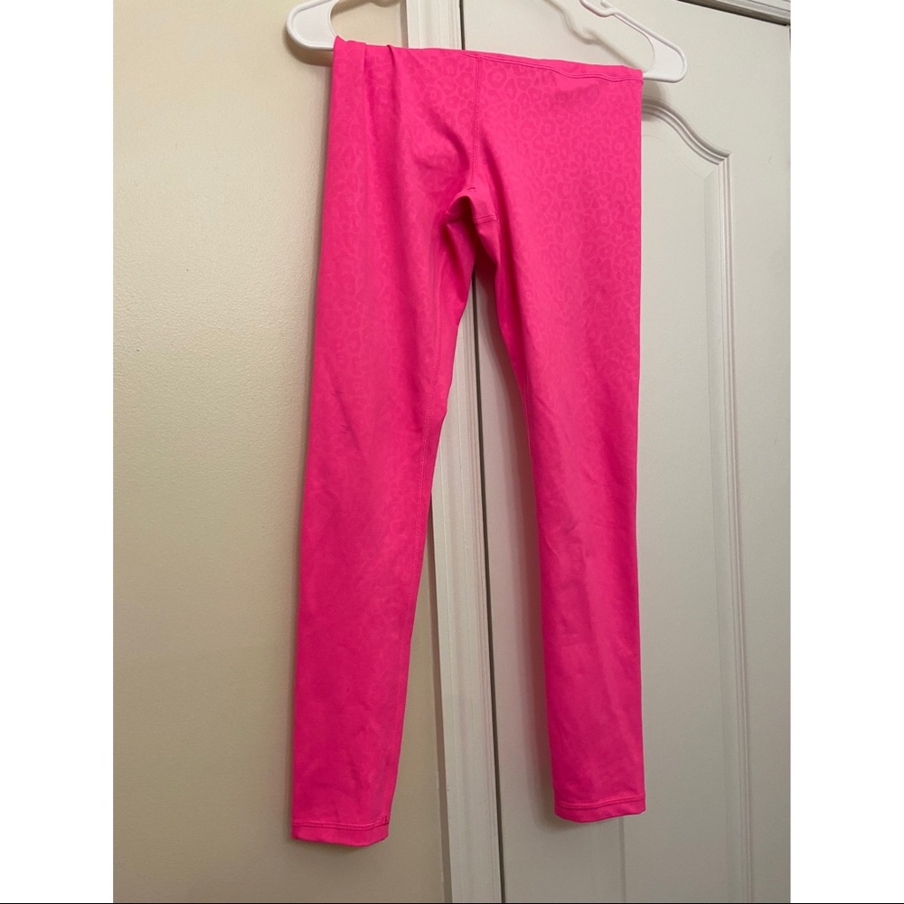 Zyia hot pink leopard print leggings
